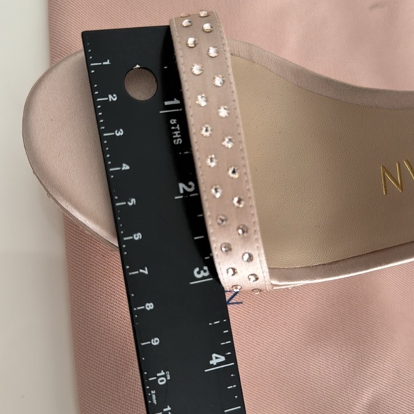 STUART WEITZMAN Bedazzled Satin Nude/Pink Platform Heels with Dust Bag - Picture 12 of 15